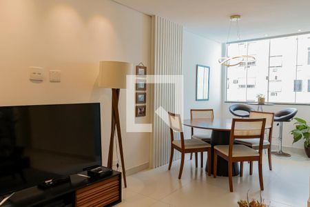 Sala de apartamento à venda com 3 quartos, 106m² em Copacabana, Rio de Janeiro