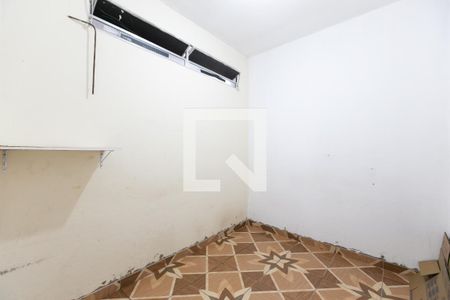 Quarto 1  de casa para alugar com 2 quartos, 24m² em Itaquera, São Paulo