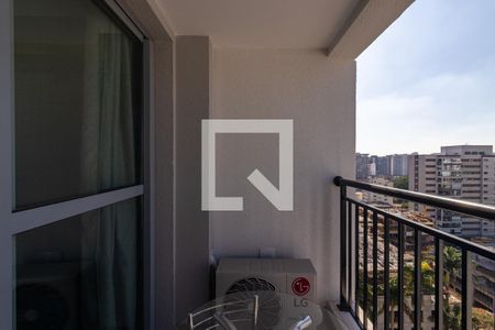 Varanda de kitnet/studio à venda com 1 quarto, 31m² em Indianópolis, São Paulo
