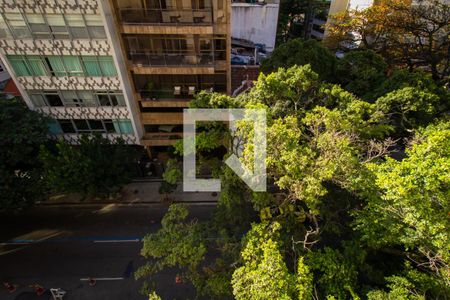 Apartamento à venda com 173m², 4 quartos e 1 vagaVista do banheiro social