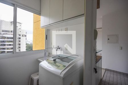 Apartamento à venda com 70m², 2 quartos e 2 vagasÁrea de serviço