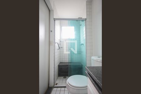 Apartamento à venda com 70m², 2 quartos e 2 vagasBanheiro suíte