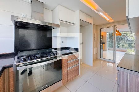 Apartamento à venda com 163m², 3 quartos e 3 vagas Apartamento à venda com 163m², 3 quartos e 3 vagasCozinha