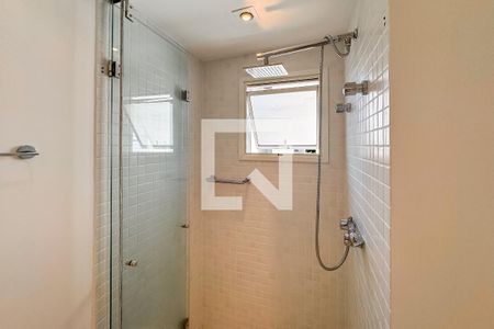 Apartamento à venda com 163m², 3 quartos e 3 vagas Apartamento à venda com 163m², 3 quartos e 3 vagasBanheiro da Suíte 2