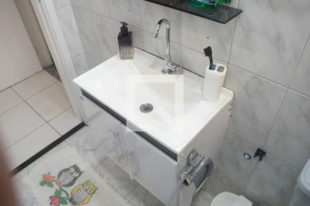 Casa à venda com 120m², 3 quartos e 2 vagasBanheiro Quarto 1