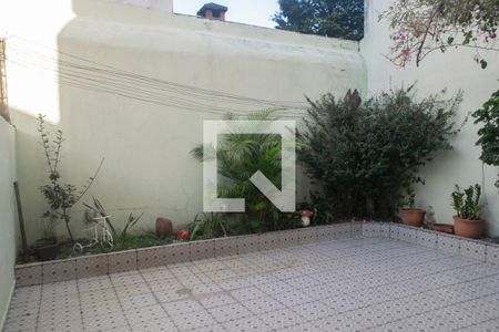 Casa à venda com 120m², 3 quartos e 2 vagasQuintal