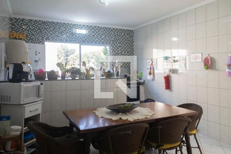 Casa à venda com 120m², 3 quartos e 2 vagasCozinha