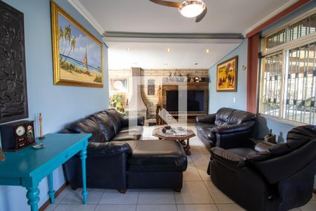 Casa à venda com 3 quartos, 150m² em Sarandi, Porto Alegre