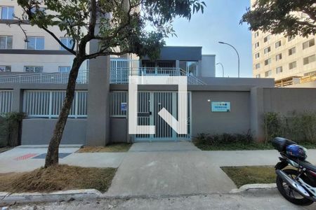 Apartamento para alugar com 36m², 2 quartos e 1 vaga Apartamento para alugar com 36m², 2 quartos e 1 vagaFachada e portaria