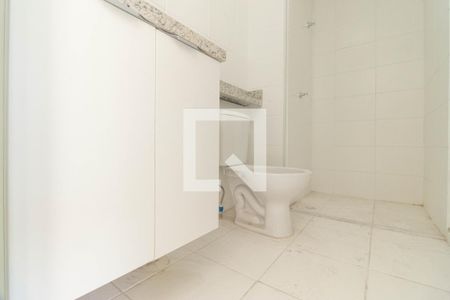 Apartamento para alugar com 36m², 2 quartos e 1 vaga Apartamento para alugar com 36m², 2 quartos e 1 vagaBanheiro