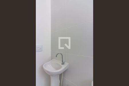Apartamento para alugar com 48m², 2 quartos e 1 vaga Apartamento para alugar com 48m², 2 quartos e 1 vagaBanheiro