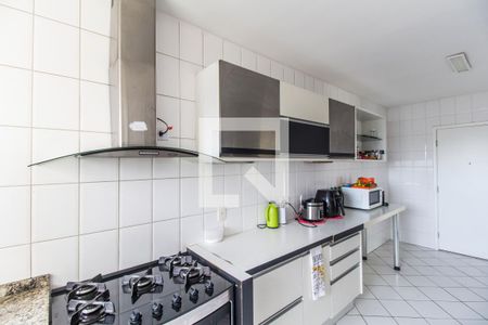 Apartamento à venda com 167m², 3 quartos e 3 vagasCozinha