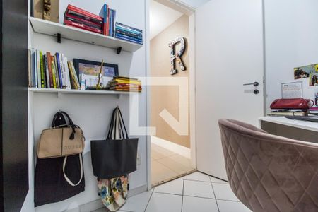 Apartamento à venda com 167m², 3 quartos e 3 vagasEscritório