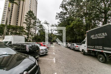 Apartamento à venda com 167m², 3 quartos e 3 vagasVista da Rua