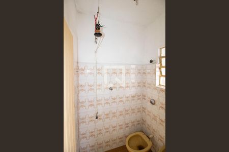 Casa à venda com 202m², 3 quartos e 3 vagas Casa à venda com 202m², 3 quartos e 3 vagasBanheiro 2