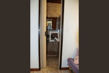 Casa à venda com 340m², 3 quartos e 2 vagasQuarto