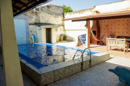 Casa à venda com 340m², 3 quartos e 2 vagasÁrea comum - Piscina