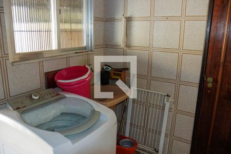 Casa à venda com 340m², 3 quartos e 2 vagasLavanderia 