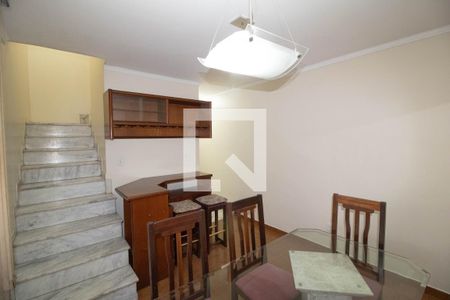 Casa para alugar com 150m², 4 quartos e 2 vagas Casa para alugar com 150m², 4 quartos e 2 vagasSala de Jantar