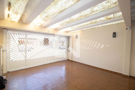 Casa para alugar com 150m², 4 quartos e 2 vagas Casa para alugar com 150m², 4 quartos e 2 vagasGaragem