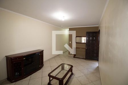 Casa para alugar com 150m², 4 quartos e 2 vagas Casa para alugar com 150m², 4 quartos e 2 vagasSala