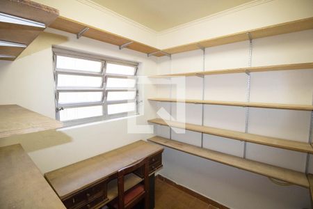 Casa para alugar com 150m², 4 quartos e 2 vagas Casa para alugar com 150m², 4 quartos e 2 vagasDespensa