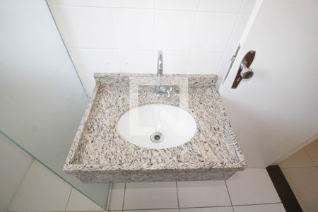 Casa para alugar com 150m², 4 quartos e 2 vagas Casa para alugar com 150m², 4 quartos e 2 vagasBanheiro