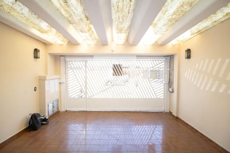 Casa para alugar com 150m², 4 quartos e 2 vagas Casa para alugar com 150m², 4 quartos e 2 vagasGaragem