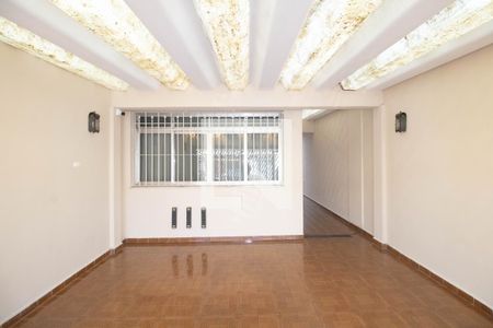 Casa para alugar com 150m², 4 quartos e 2 vagas Casa para alugar com 150m², 4 quartos e 2 vagasGaragem