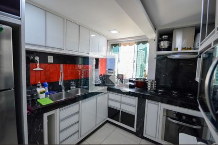 Apartamento à venda com 127m², 3 quartos e 2 vagasCozinha