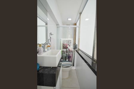 Apartamento à venda com 127m², 3 quartos e 2 vagasBanheiro de Serviço