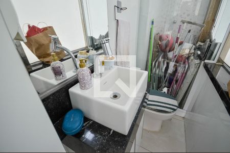 Apartamento à venda com 127m², 3 quartos e 2 vagasBanheiro de Serviço