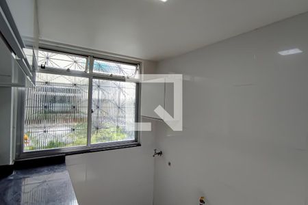 Apartamento para alugar com 45m², 2 quartos e 1 vagacozinha e area de serviço