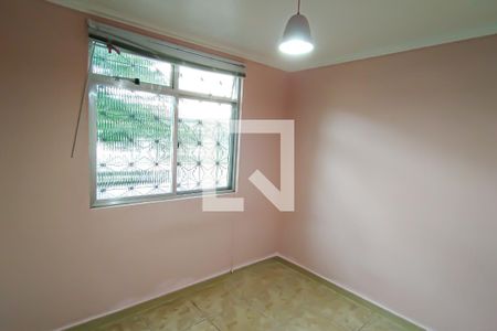 quarto 1 de apartamento para alugar com 2 quartos, 45m² em Taquara, Rio de Janeiro