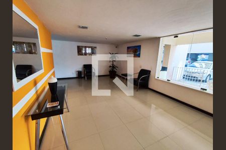 Apartamento à venda com 65m², 2 quartos e 1 vagaHall de entrada
