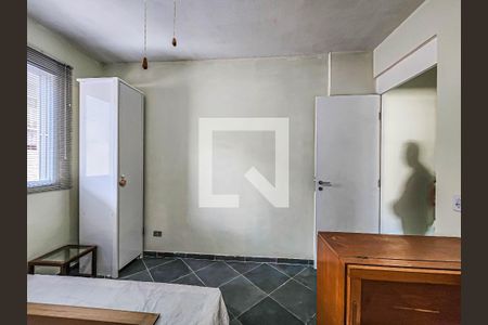 Quarto 1 de apartamento para alugar com 1 quarto, 50m² em Vila Júlia, Guarujá