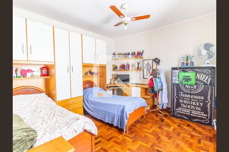 Casa à venda com 190m², 3 quartos e 2 vagasQuarto 2