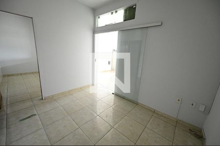 Sala de casa para alugar com 2 quartos, 78m² em Parque Trindade, Aparecida de Goiânia