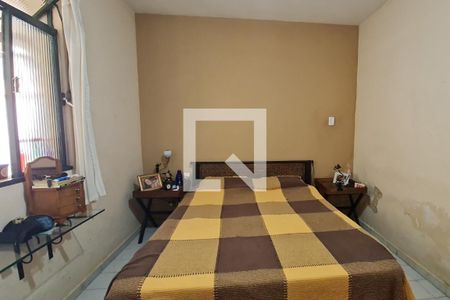 Casa à venda com 420m², 5 quartos e 4 vagasCasa 2 - Quarto 1