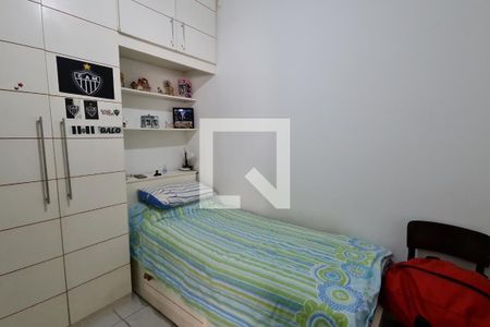 Casa à venda com 420m², 5 quartos e 4 vagasCasa 2 - Quarto 2