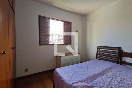 Casa à venda com 420m², 5 quartos e 4 vagasQuarto 2