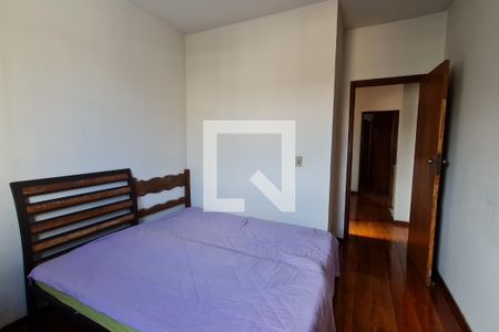 Casa à venda com 420m², 5 quartos e 4 vagasQuarto 2