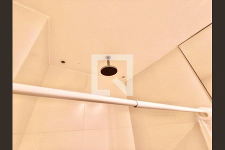 Apartamento para alugar com 80m², 2 quartos e sem vagaBanheiro social