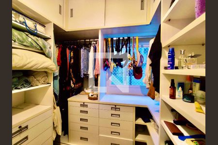 Apartamento para alugar com 80m², 2 quartos e sem vagaCloset