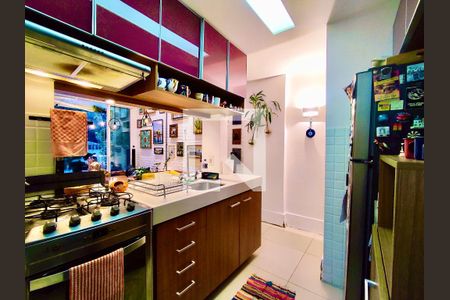 Apartamento para alugar com 80m², 2 quartos e sem vagaCozinha americana