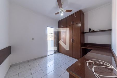 Casa para alugar com 280m², 4 quartos e 3 vagas Casa para alugar com 280m², 4 quartos e 3 vagasQuarto 1 - Casa 2