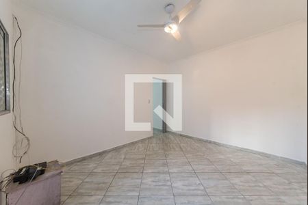 Casa para alugar com 280m², 4 quartos e 3 vagas Casa para alugar com 280m², 4 quartos e 3 vagasSala Casa 2