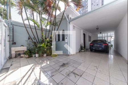 Casa para alugar com 280m², 4 quartos e 3 vagas Casa para alugar com 280m², 4 quartos e 3 vagasGaragem