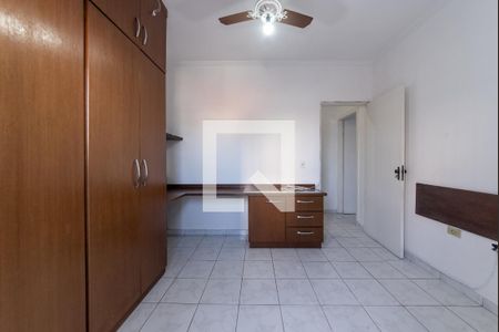 Casa para alugar com 280m², 4 quartos e 3 vagas Casa para alugar com 280m², 4 quartos e 3 vagasQuarto 1 - Casa 2