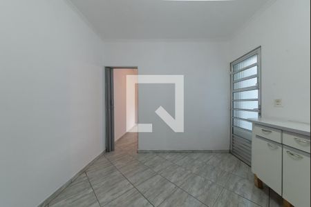 Casa para alugar com 280m², 4 quartos e 3 vagas Casa para alugar com 280m², 4 quartos e 3 vagasCozinha - Casa 2